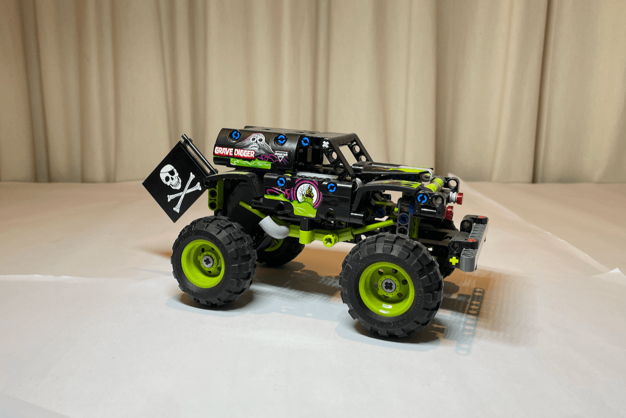 Monster Jam Grave Digger